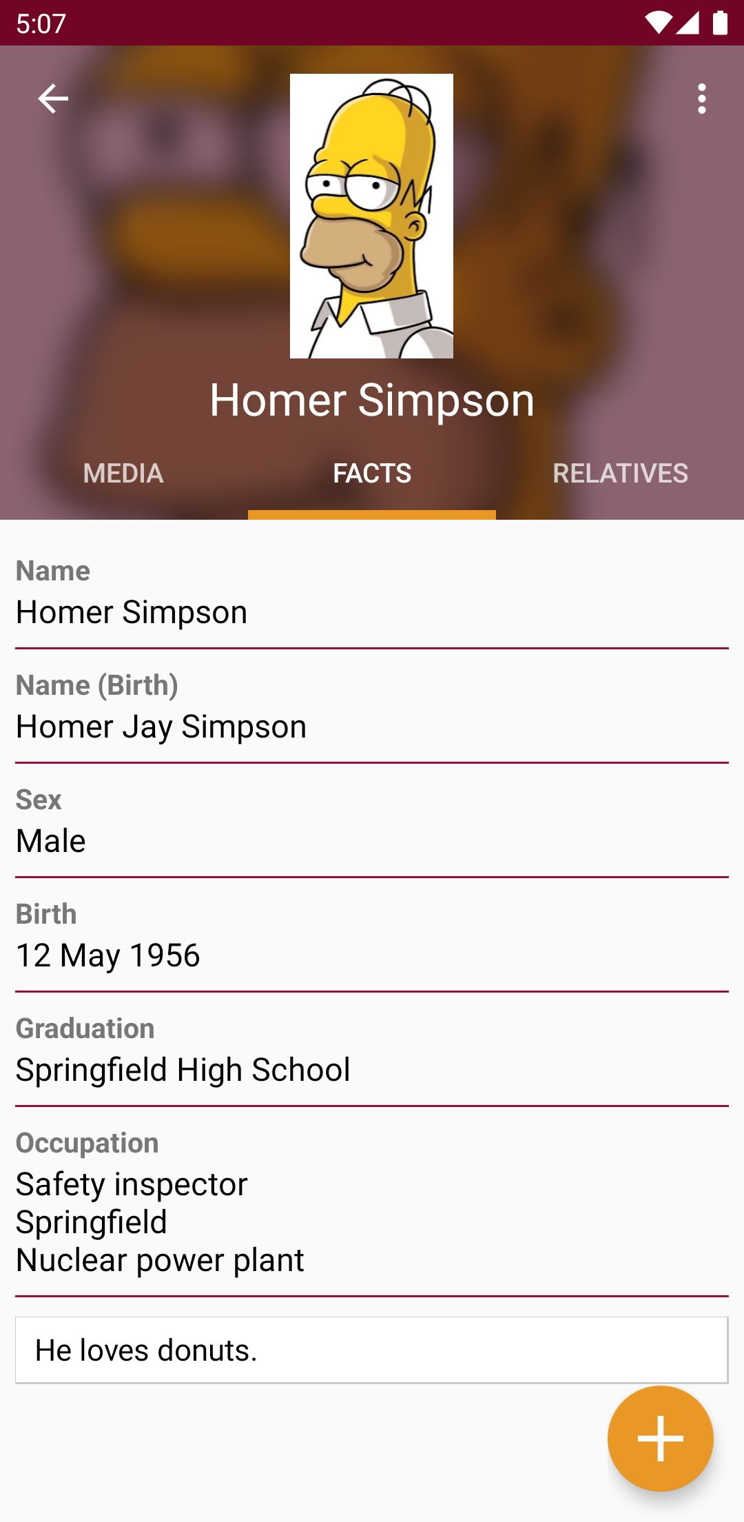 Individual profile screen showing Media, Facts and Relatives tabs